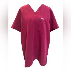 FIGS Catarina™ One-Pocket Scrub Top - Raspberry/Cranberry, EUC